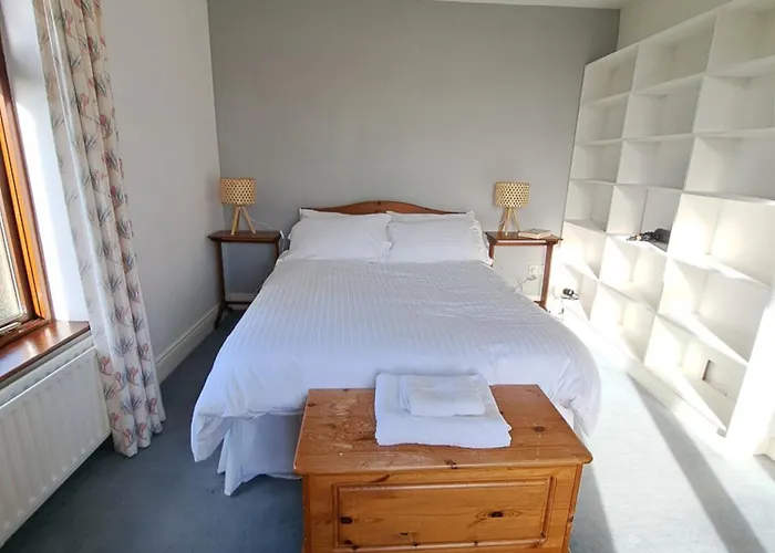 House In The Countryside